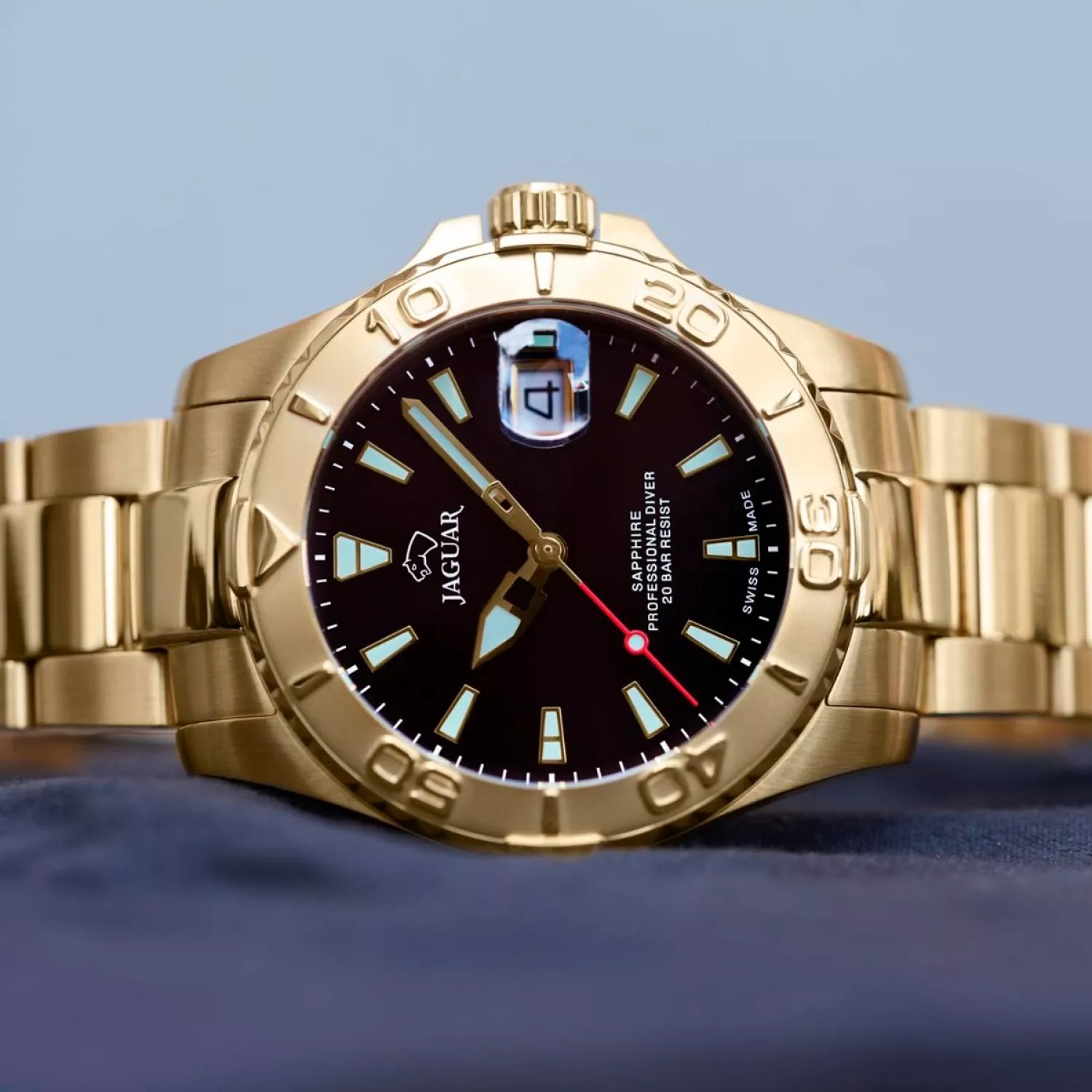 Jaguar Executive Diver J971/3