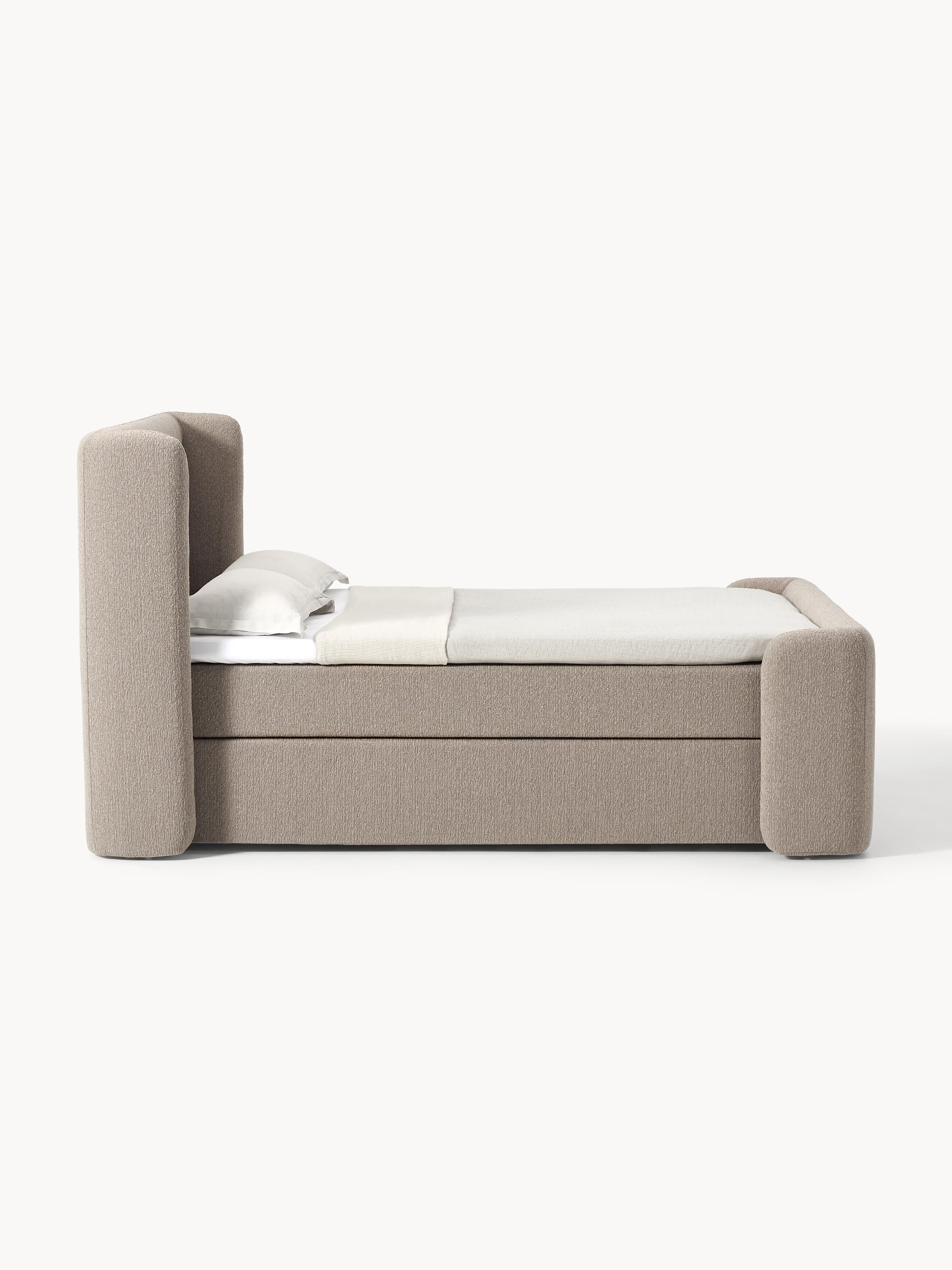 Bouclé boxspring bed Perla