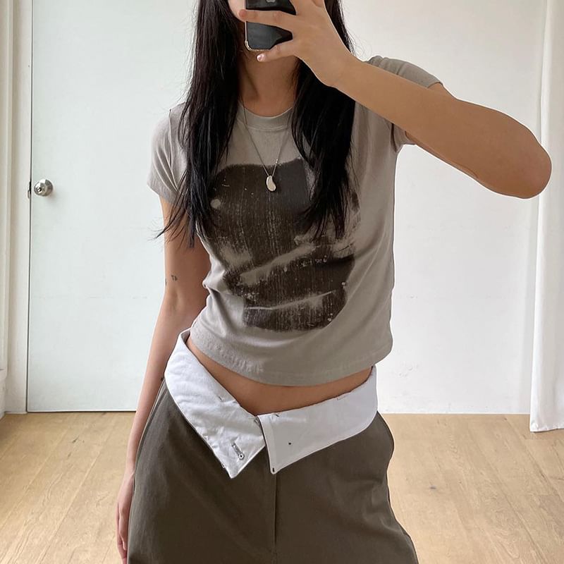 Sosana - Croptop met korte mouwen en grafische print