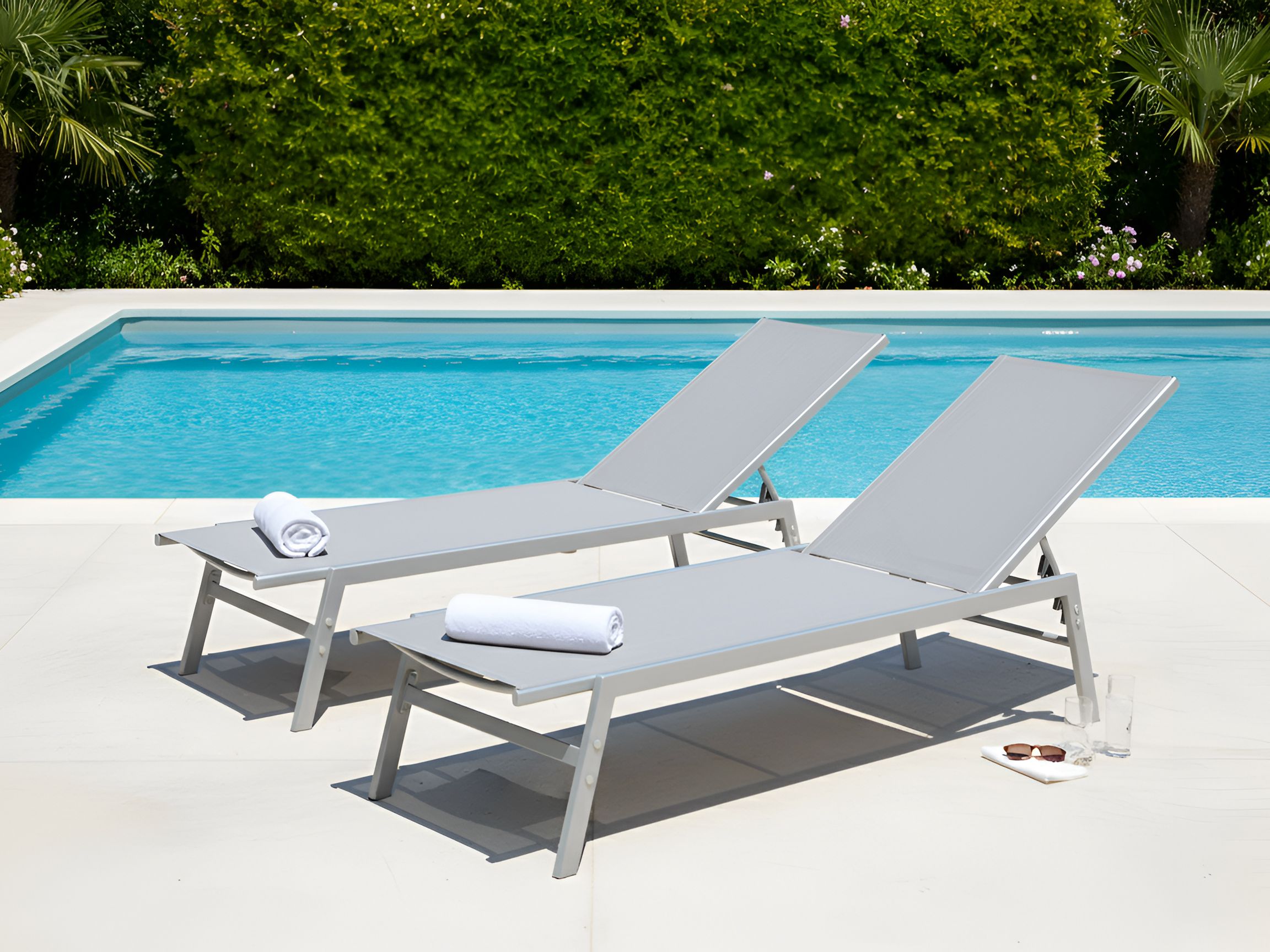 Beliani - NOLI - Strandstoel - Lichtgrijs - Polyester