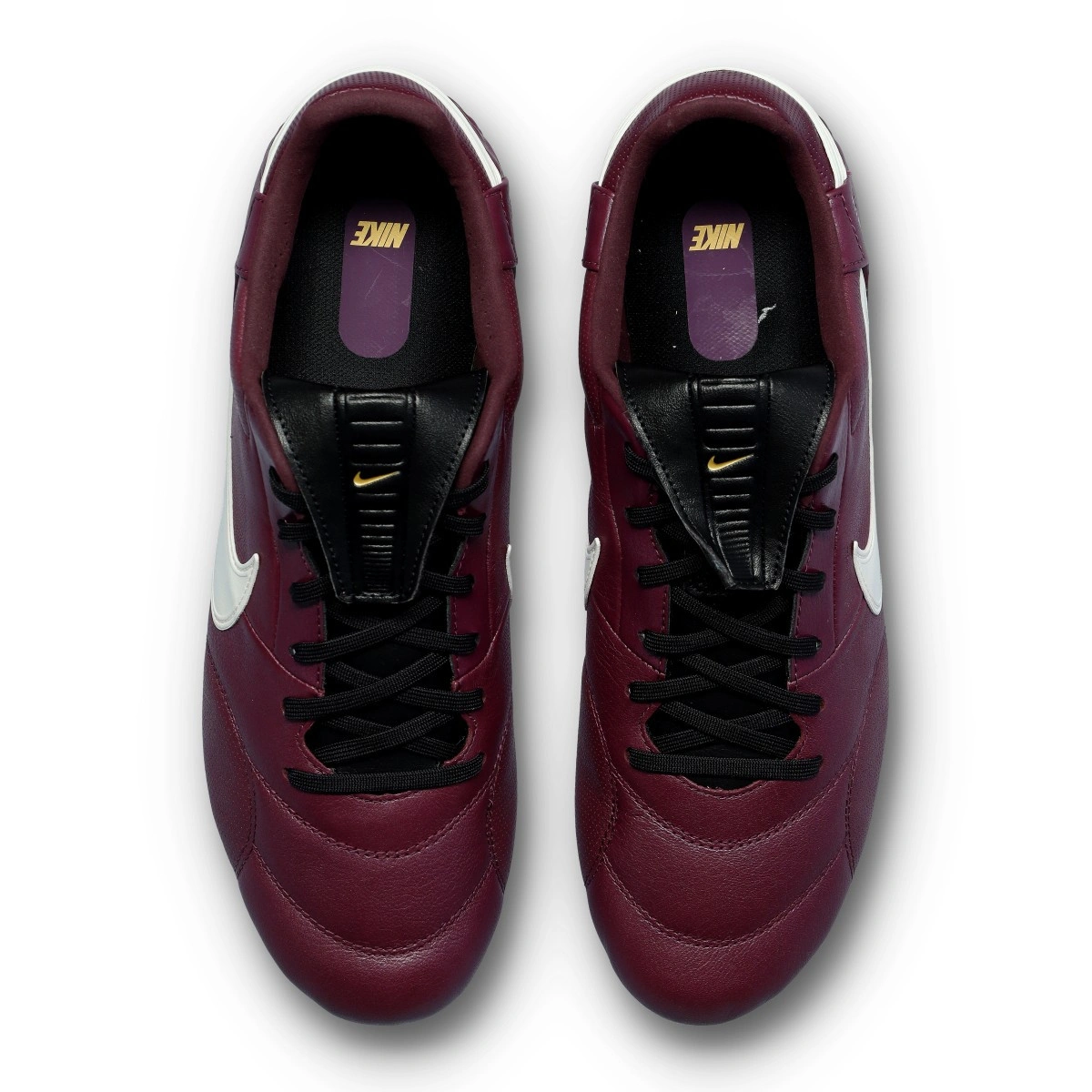Chuteira Nike Premier III FG