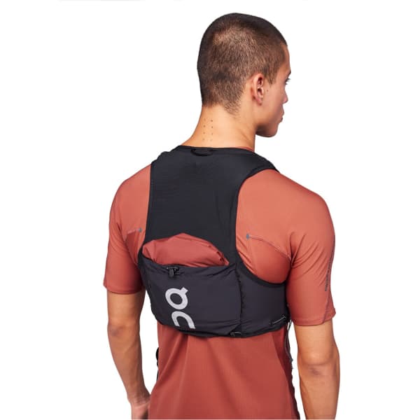 Sac trail ON RUNNING ULTRA VEST 10L BLACK
