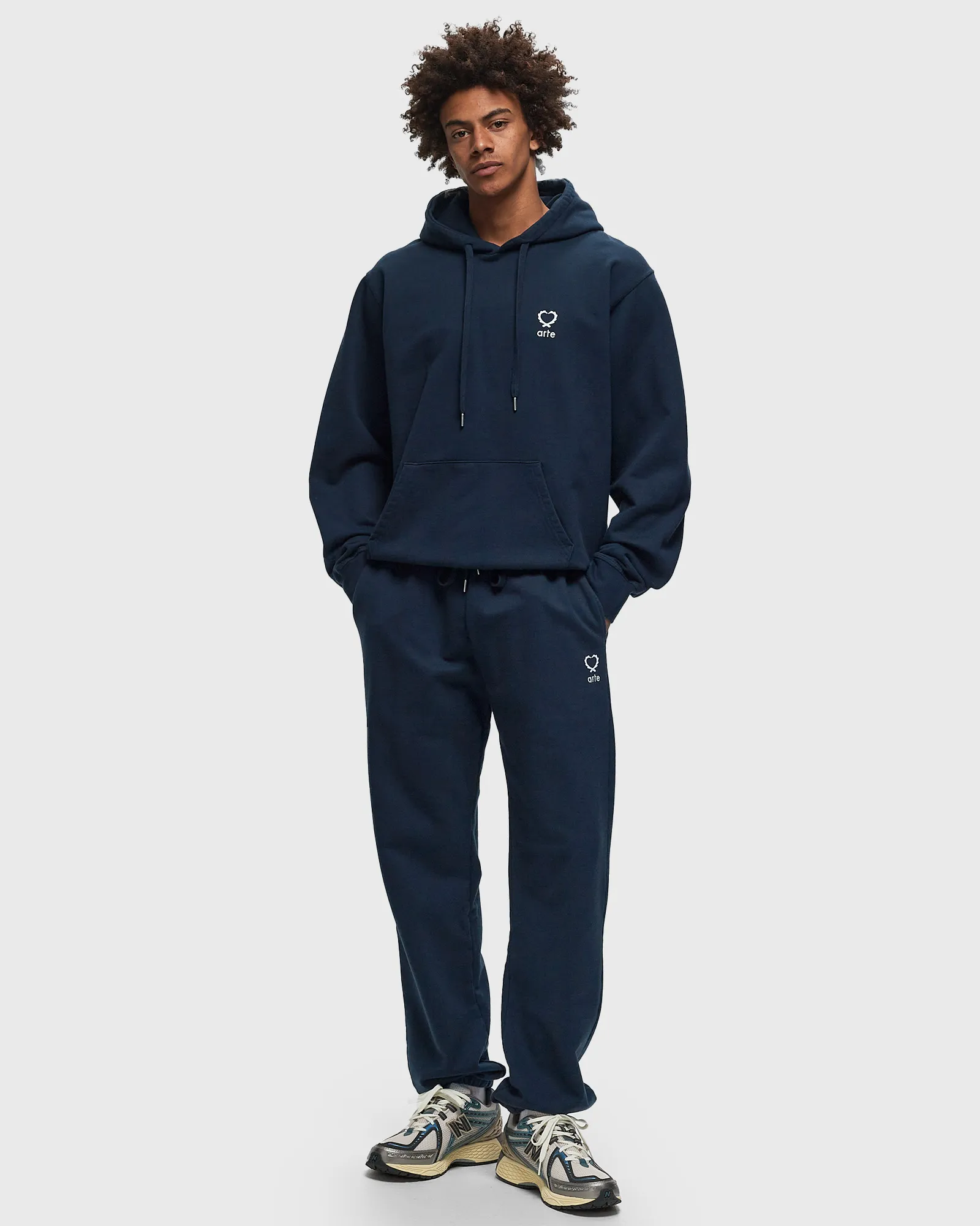 Arte Antwerp Hearts leaves arte logo joggers