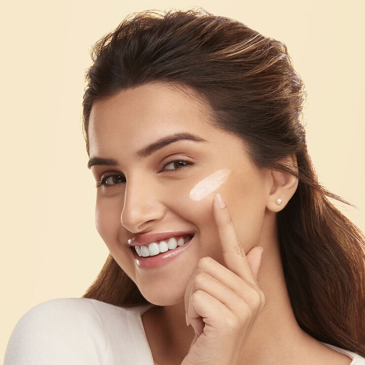 Bobbi Brown Vitamin Enriched Face Base Moisturizer   Primer
