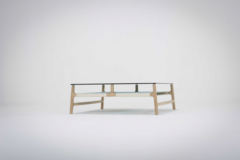 Gazzda Fawn coffee tafel 90x90 whitewash smoked grey