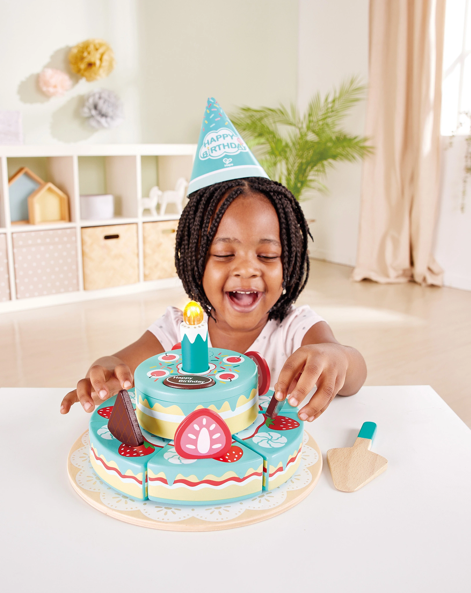 Holztorte HAPPY BIRTHDAY in bunt