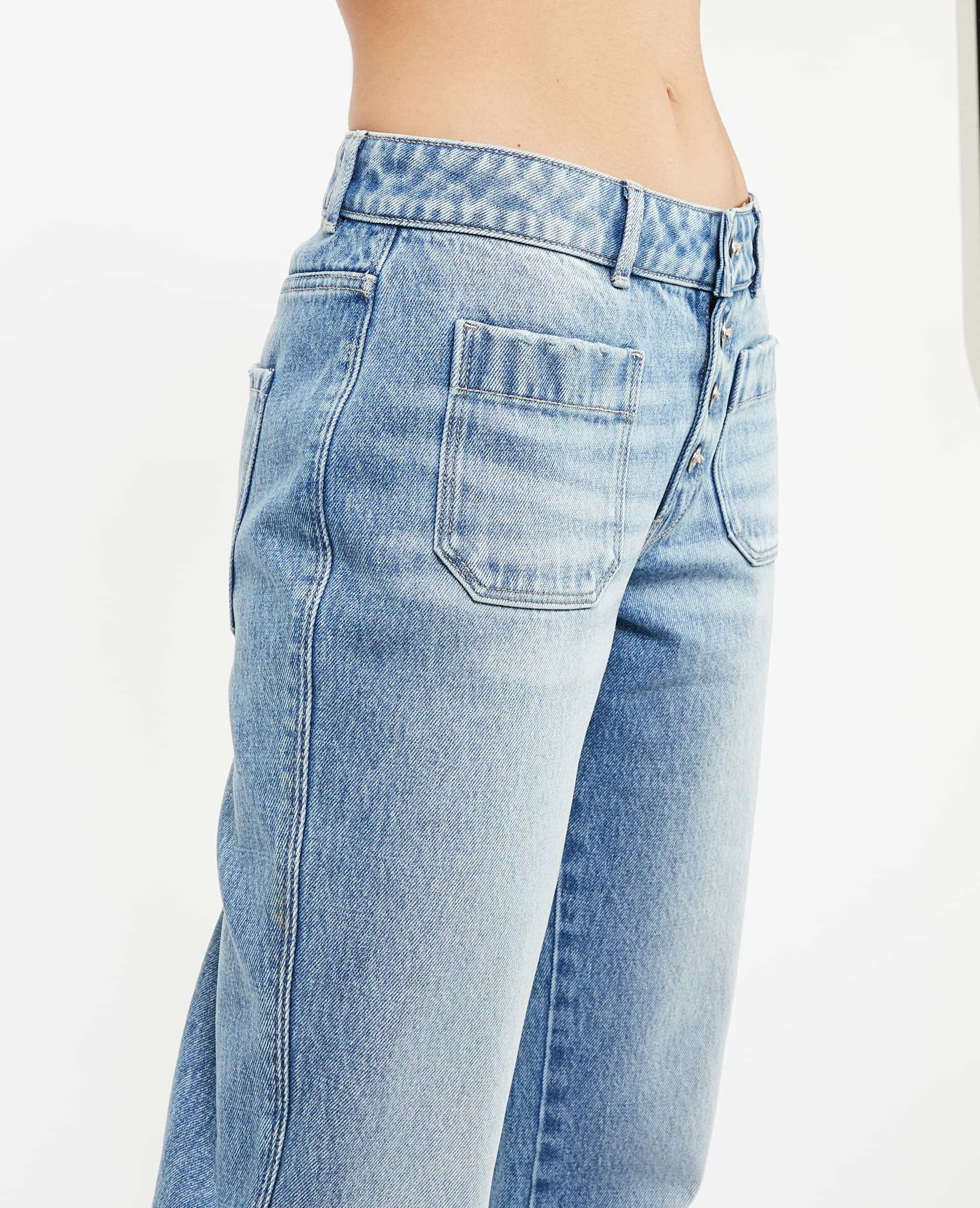 Jean flare avec boutons apparents - Bleu