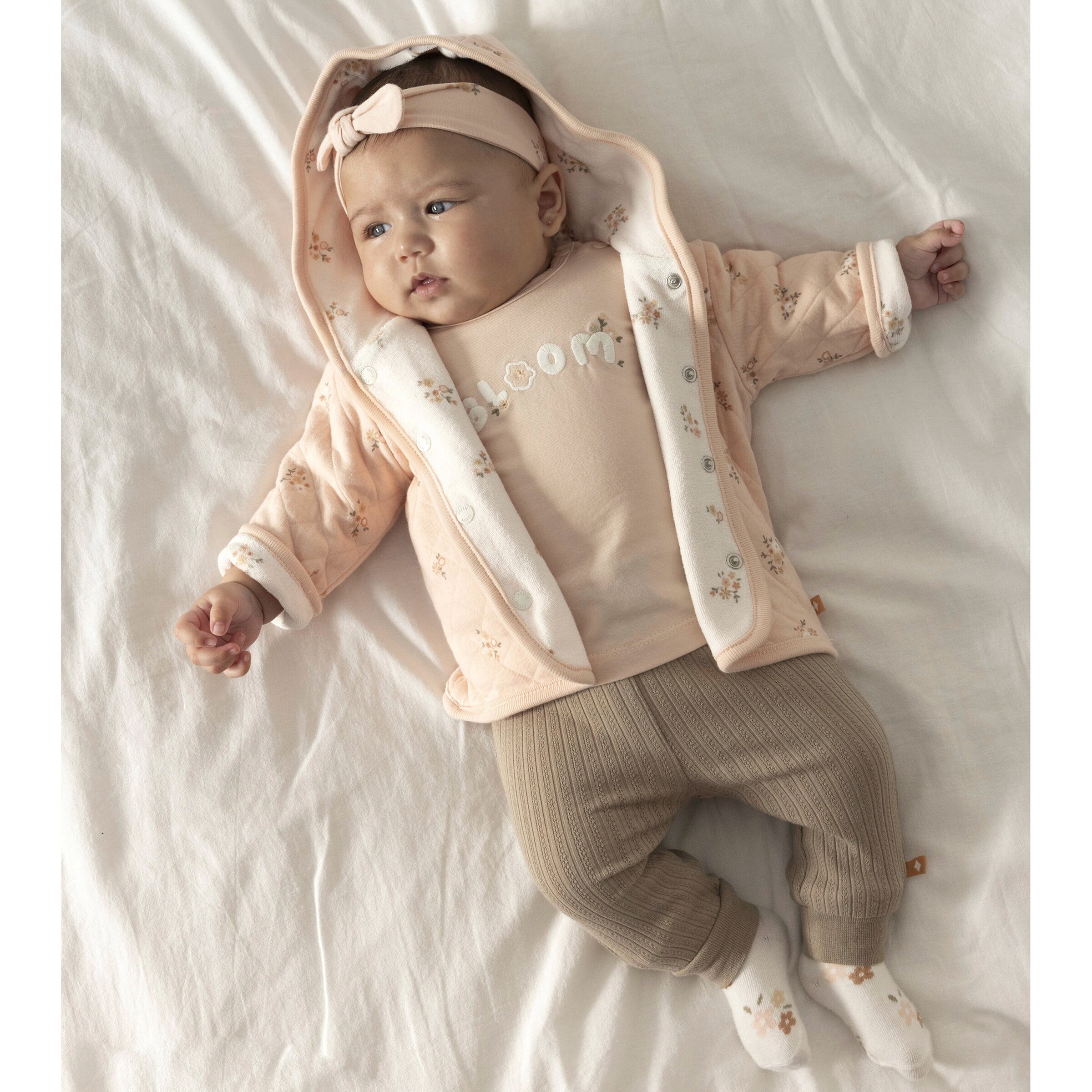 Feetje Wende-Steppjacke mit Kapuze Blumen rosa/natur