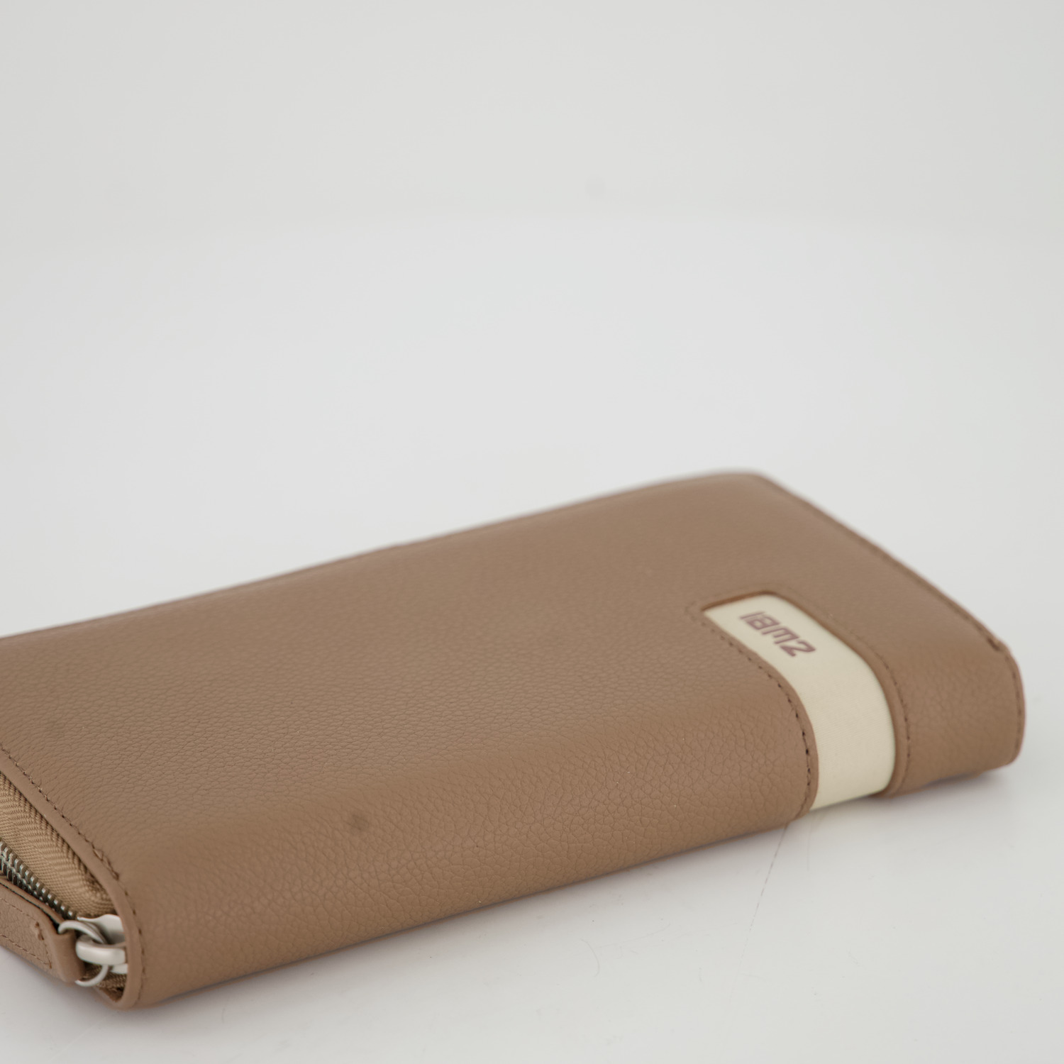 Zwei M.WALLET