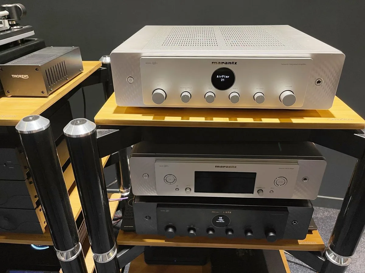 Marantz Model 40n Silver Amplis hi-fi stéréo