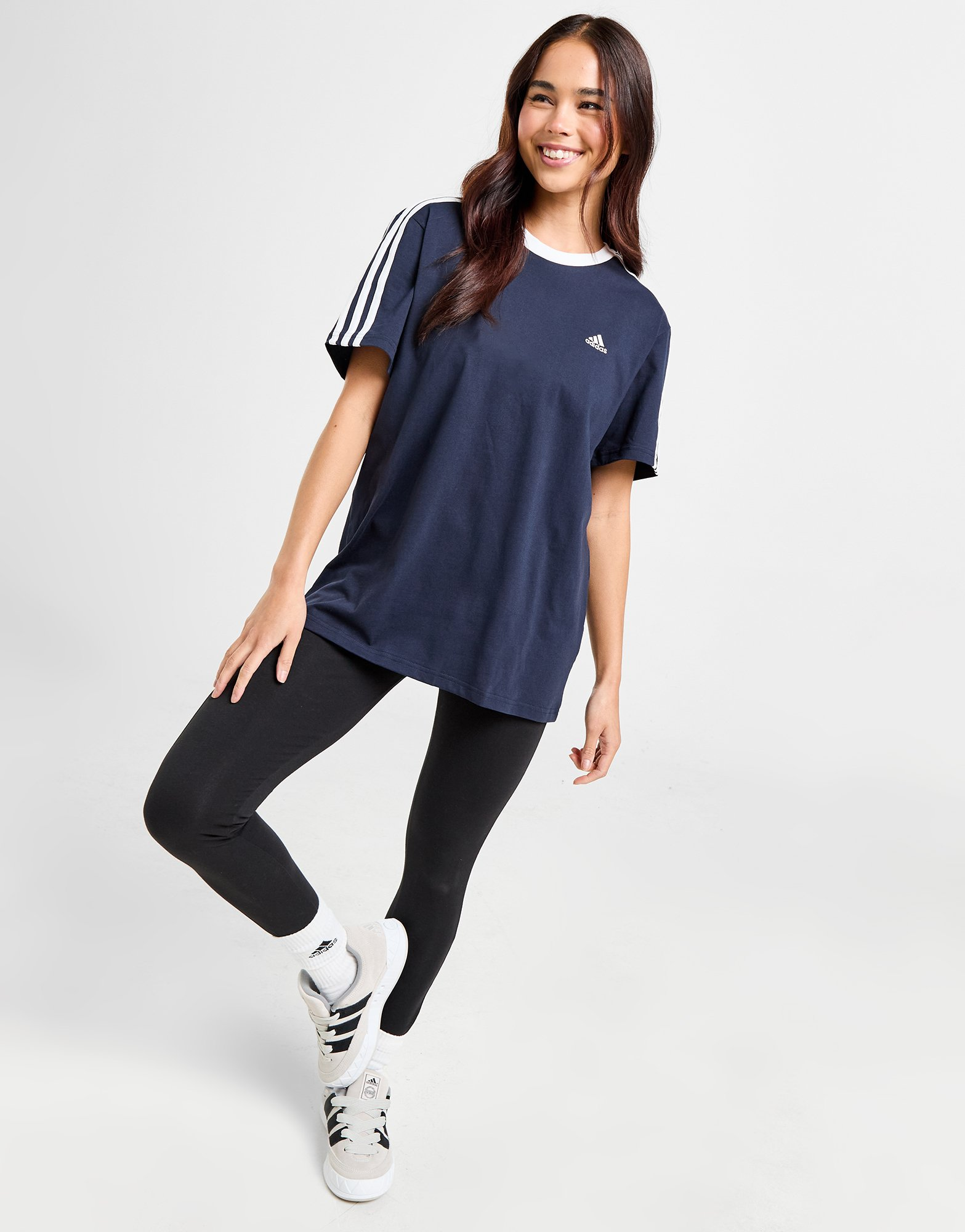adidas T-shirt 3-Stripes Badge of Sport Femme