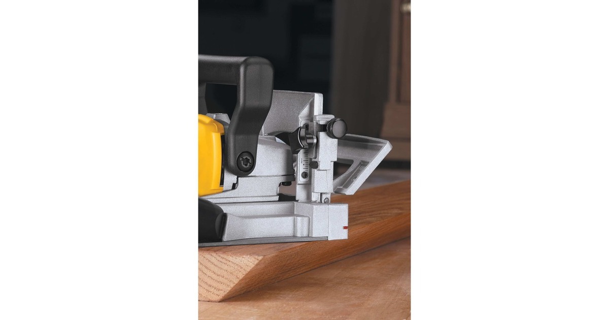 DEWALTDW682K-QS Lamellenfrees, 100mm  (Geel/zwart, Incl. Transportkoffer)