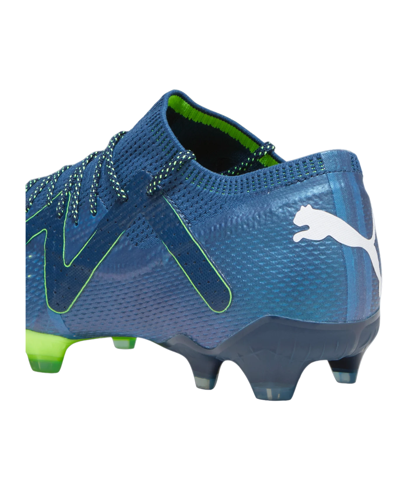 PUMA FUTURE Ultimate Low FG/AG Gear Up Blau F03