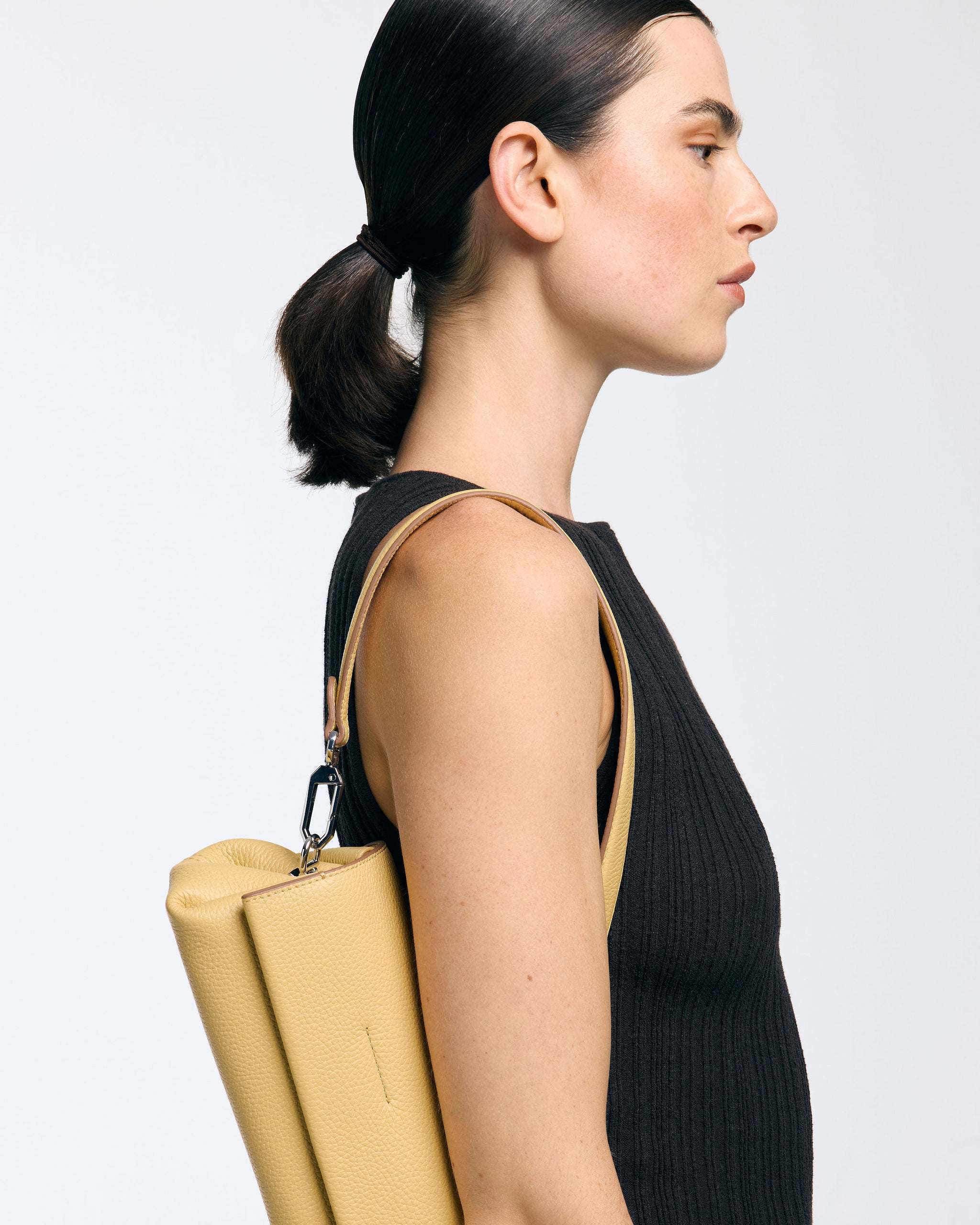 VIVIEN | BUTTER