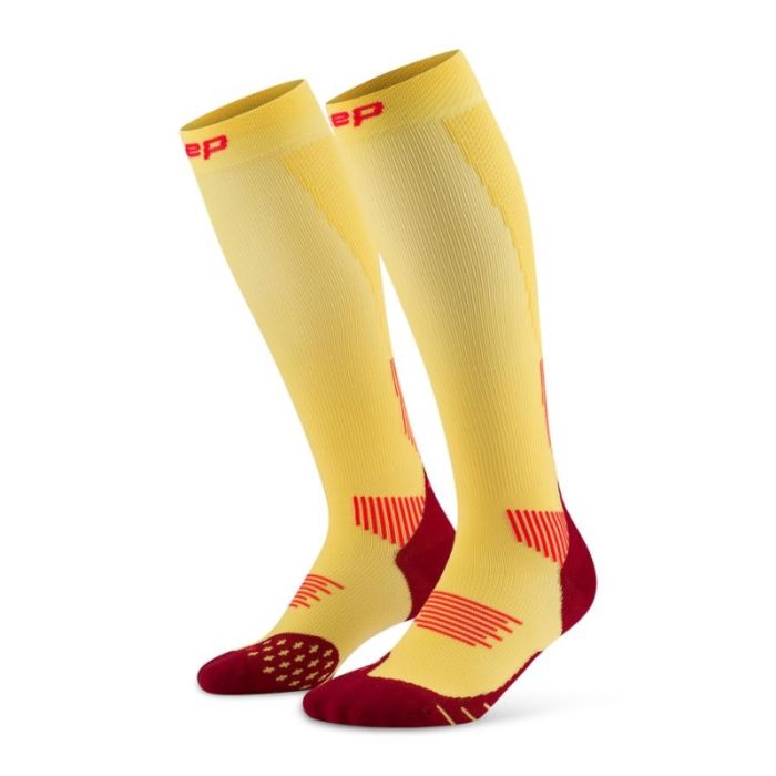 CEP Dame Strømper Core Run Socks Tall 5.0 Rød
