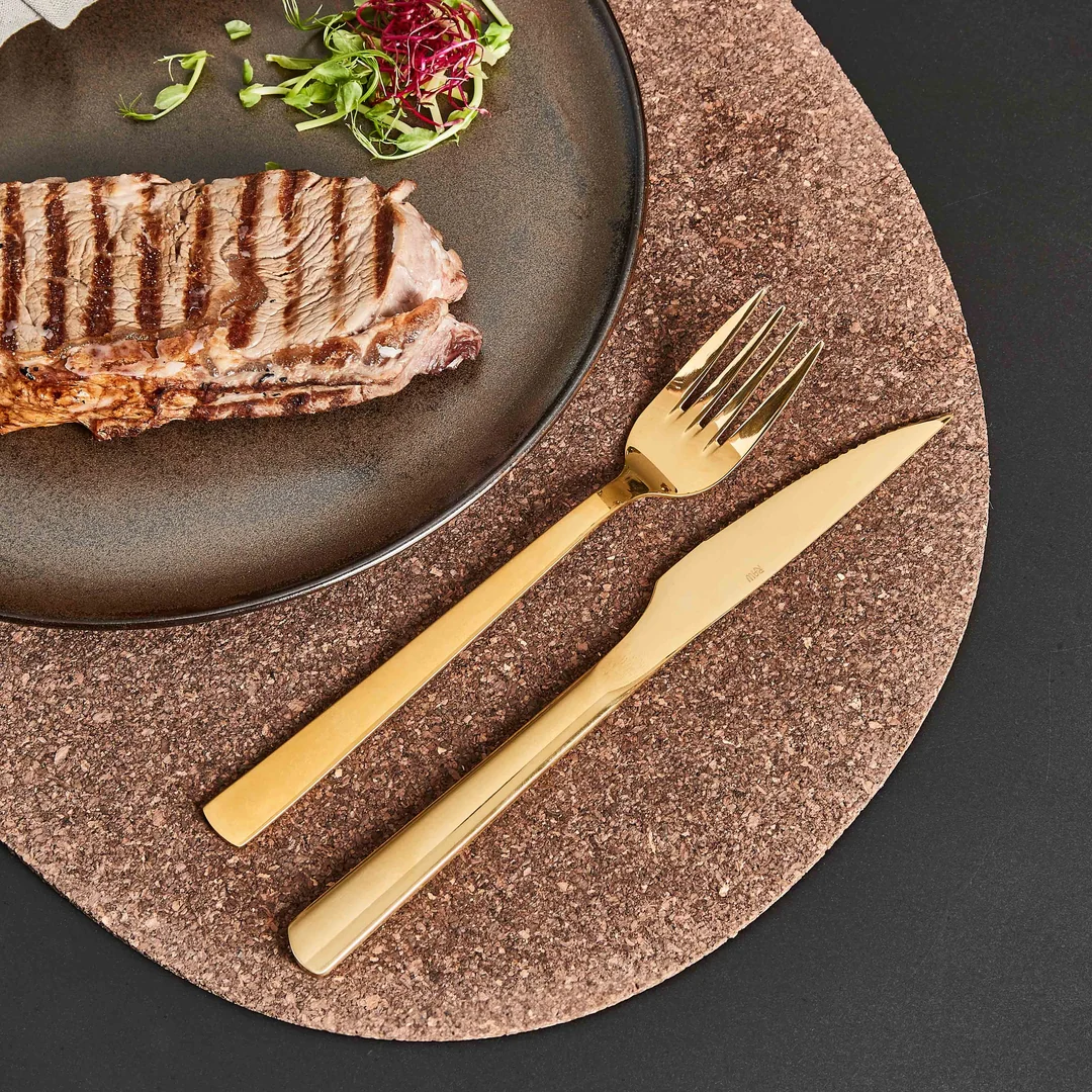 RAW  Steaksæt, 8 dele - guldfarvet