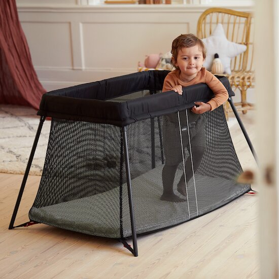 Lit Parapluie Light    Noir        de               BabyBjörn