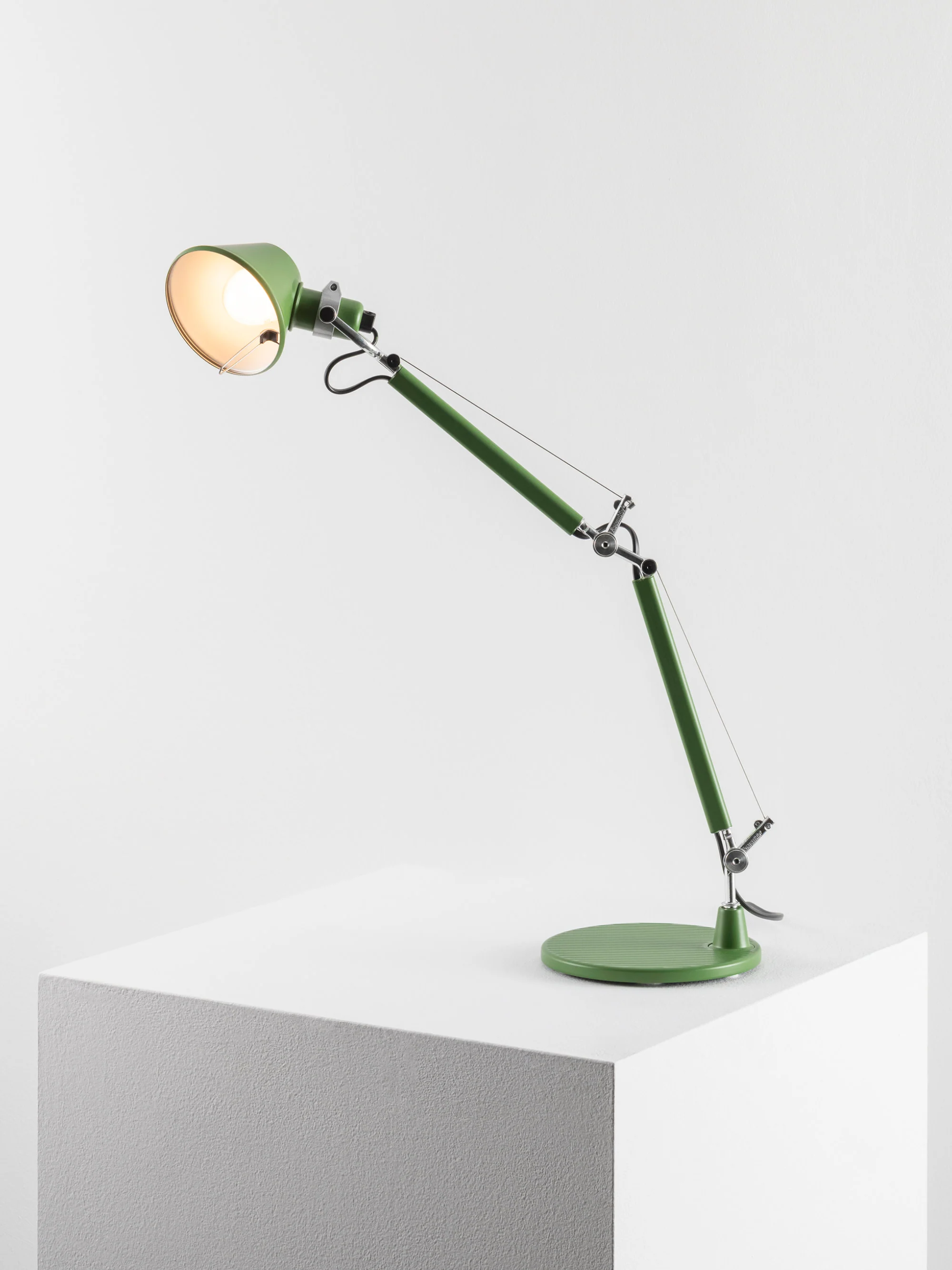Verstelbare bureaulamp Tolomeo Micro