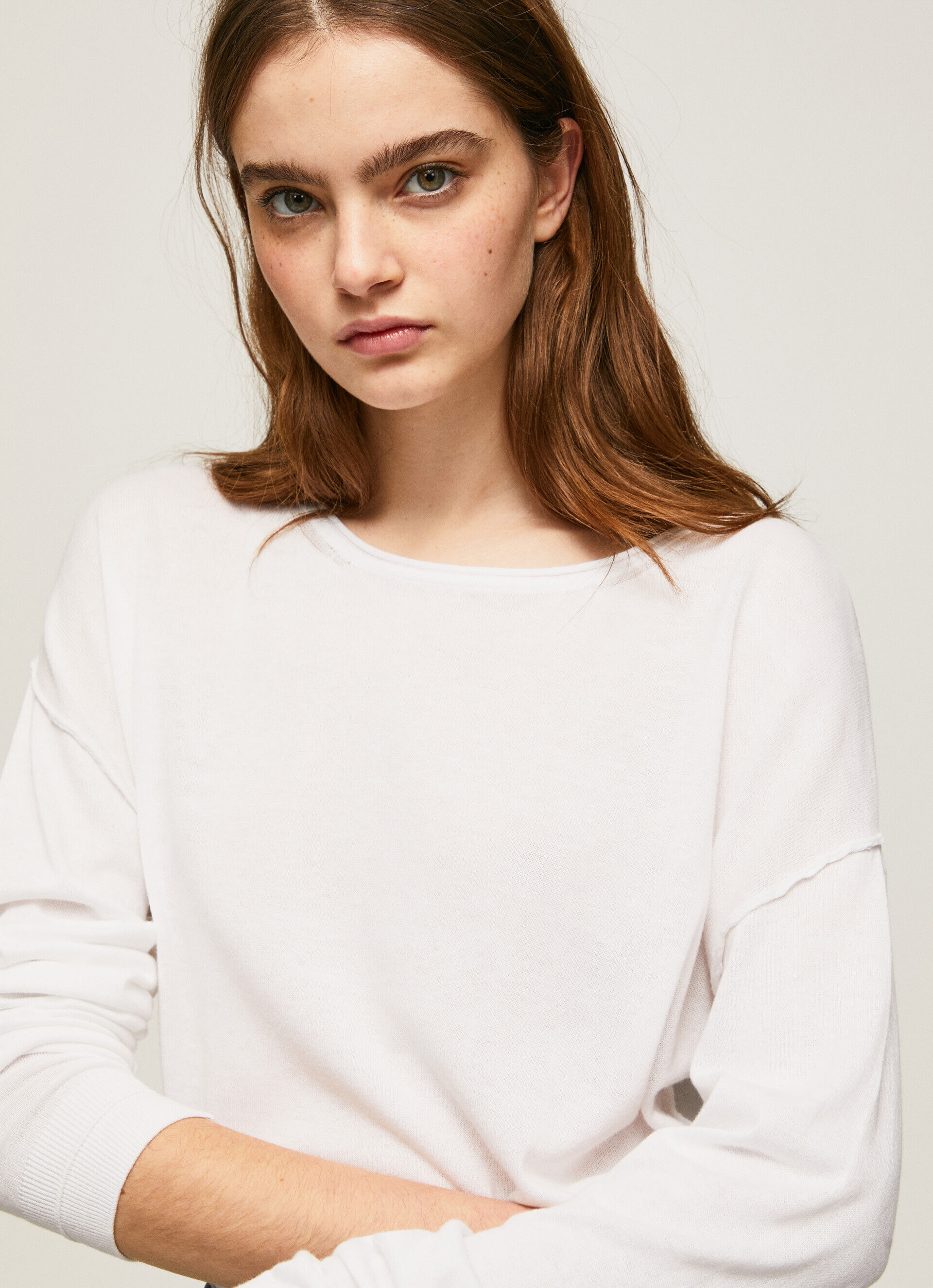 Camisa Jersey Fit Relaxed com Decote Canoa - branca