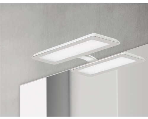LED-spiegellamp Nikita S3 IP 44 (beschermd tegen vreemde voorwerpen en spatwater) 30 cm breed