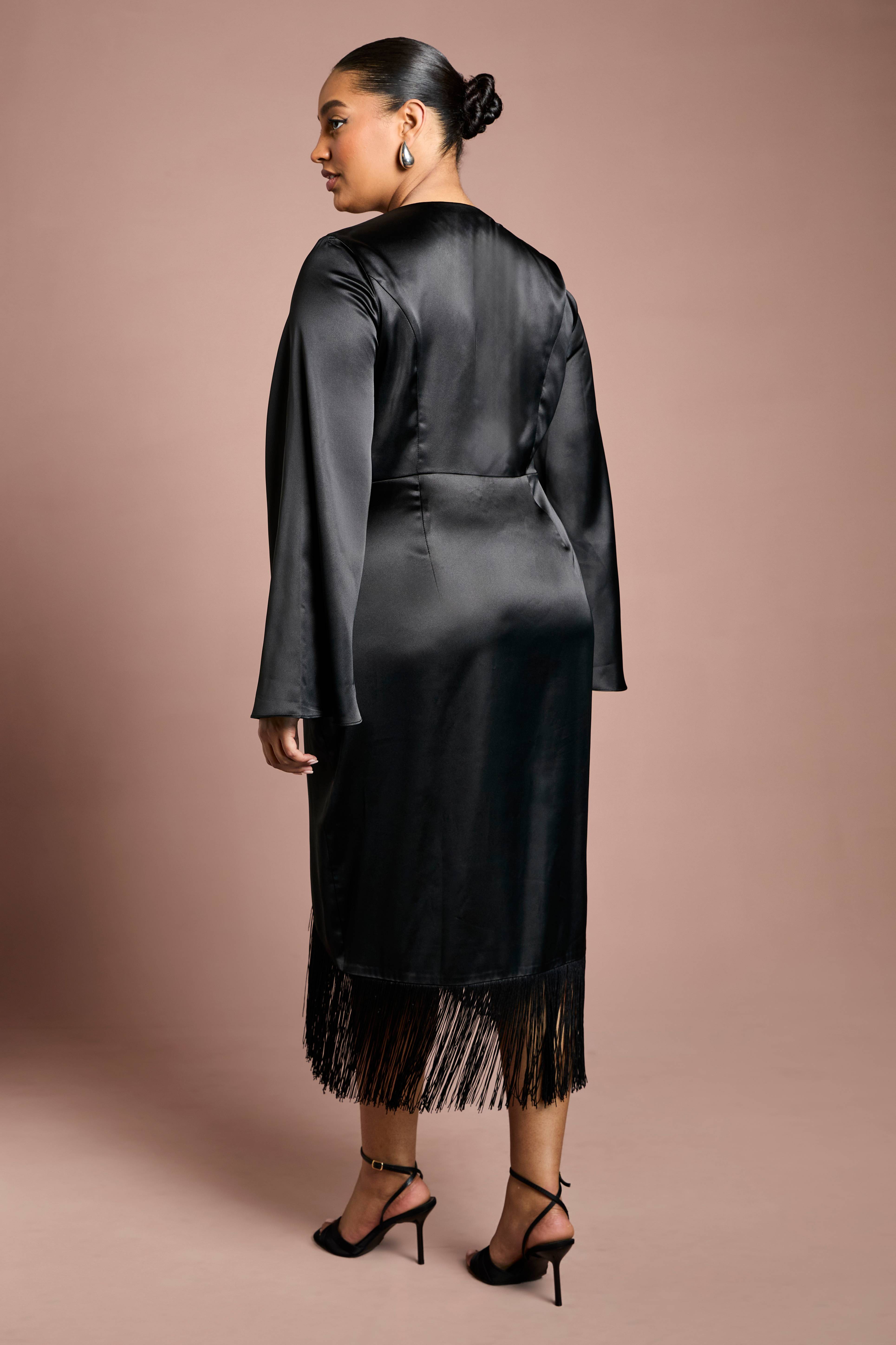 Coast Robe Portefeuille Satinée Grande Taille Avec Détail Franges