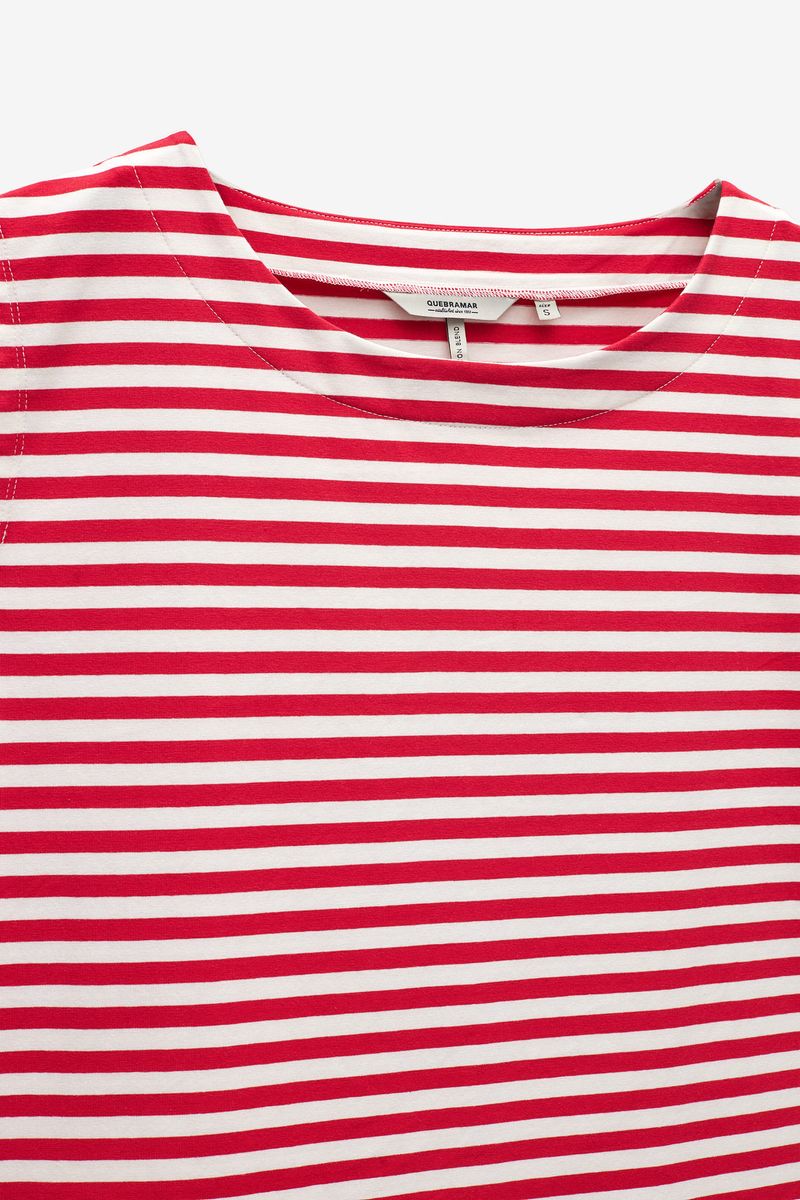TOP ÀS RISCAS COM DECOTE REDONDO
