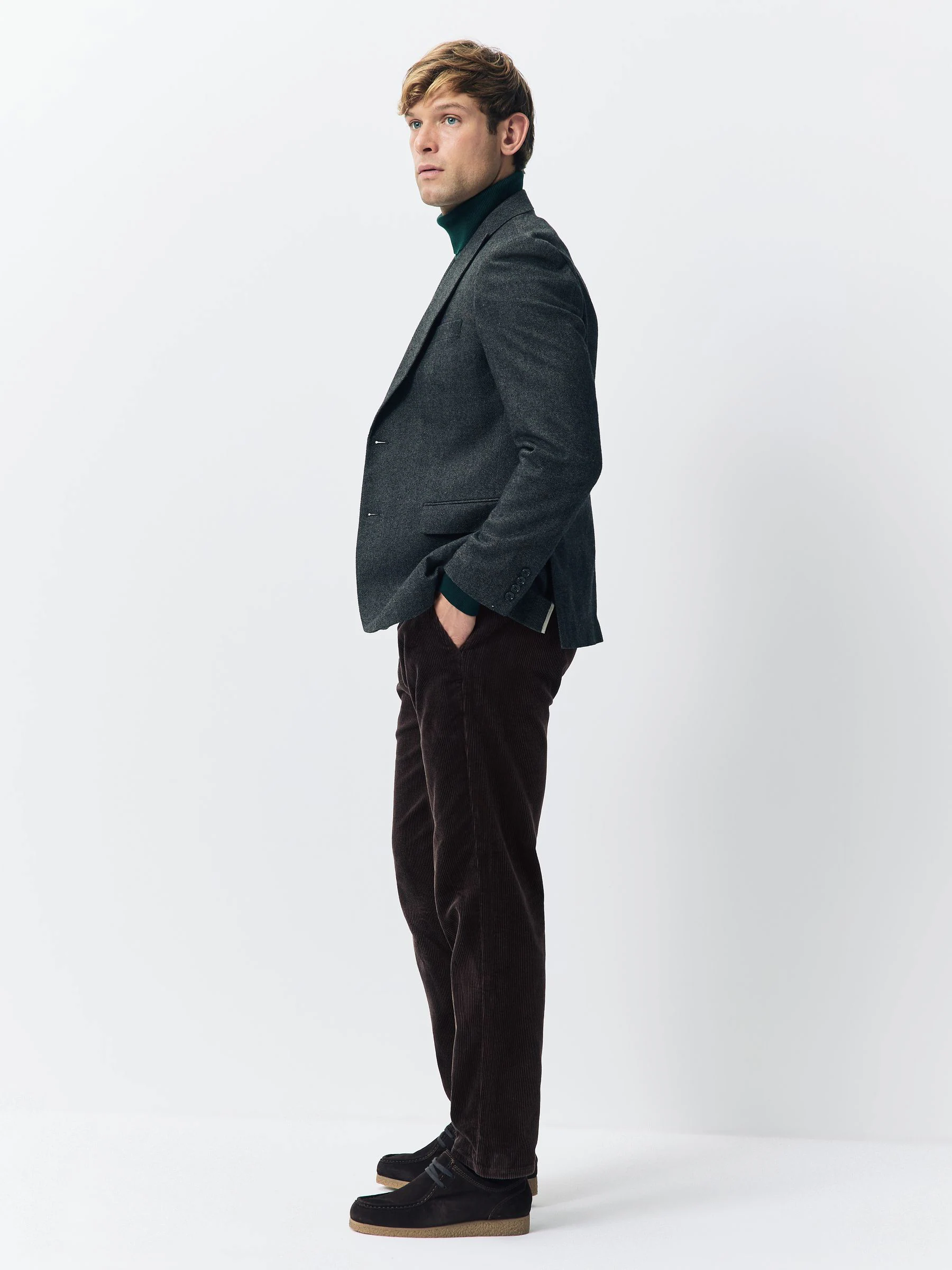 Bruin - Standaard toelopende pasvorm - Corduroy Single Pleated Trousers