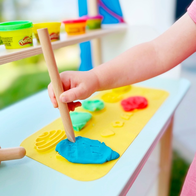 roba® Kindersitzgruppe »Play-Doh« Set,  inkl. 3D Kreativmatte, Knete und Zubehör