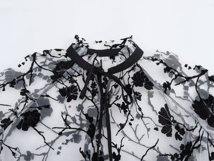 Avauntgardo - Blouse met lange mouwen, opstaande kraag, bloemenprint en doorschijnende strik aan de voorkant