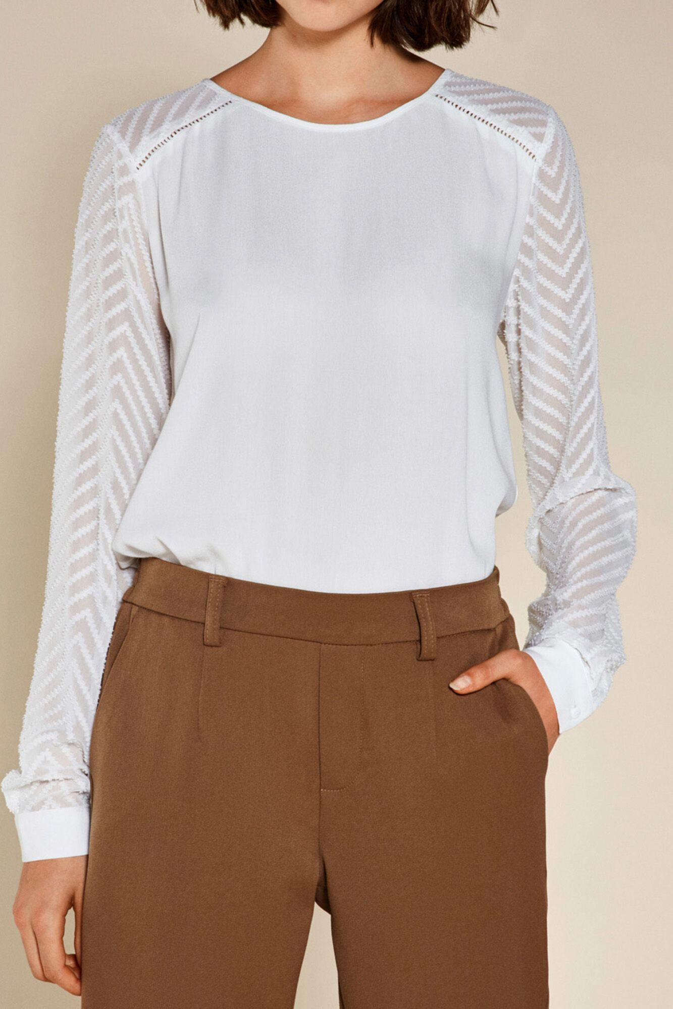 Blusa com mangas fantasia - Branca
