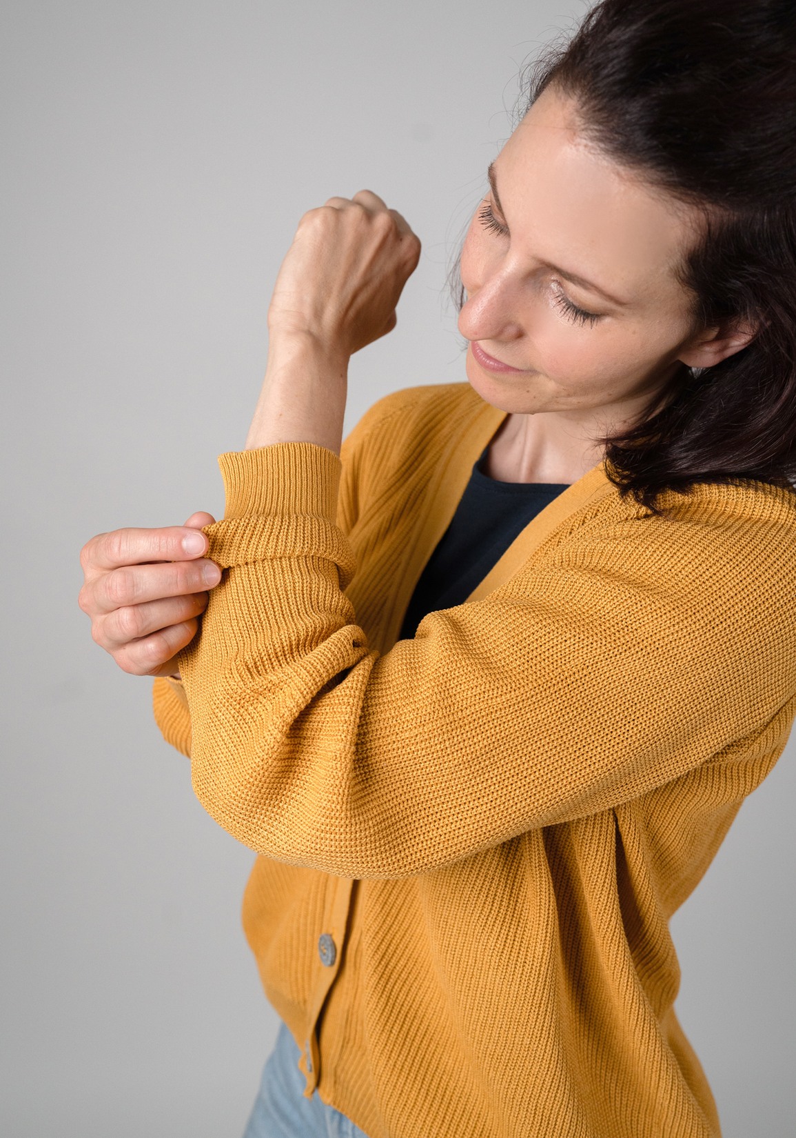 WE ARE ZRCL Damen-Knit-Cardigan Ida Swiss Edition Amber