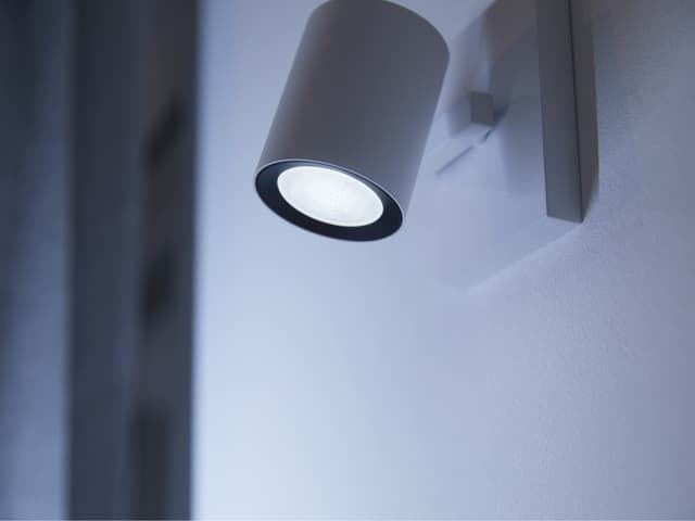 Philips Hue LED-pære GU10 4,2W (2-pak)