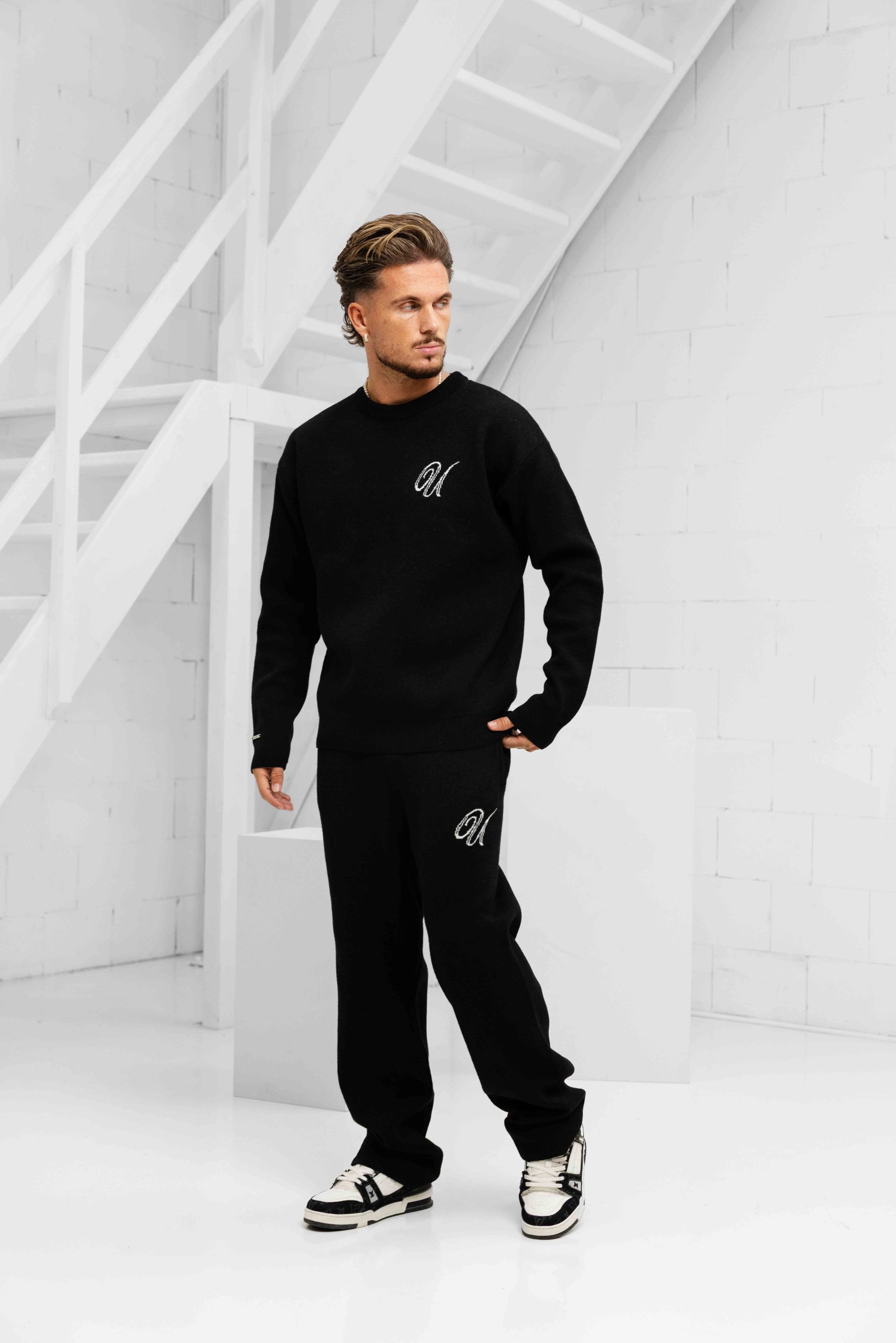 24 Uomo Knitted Trainingspak Heren Zwart