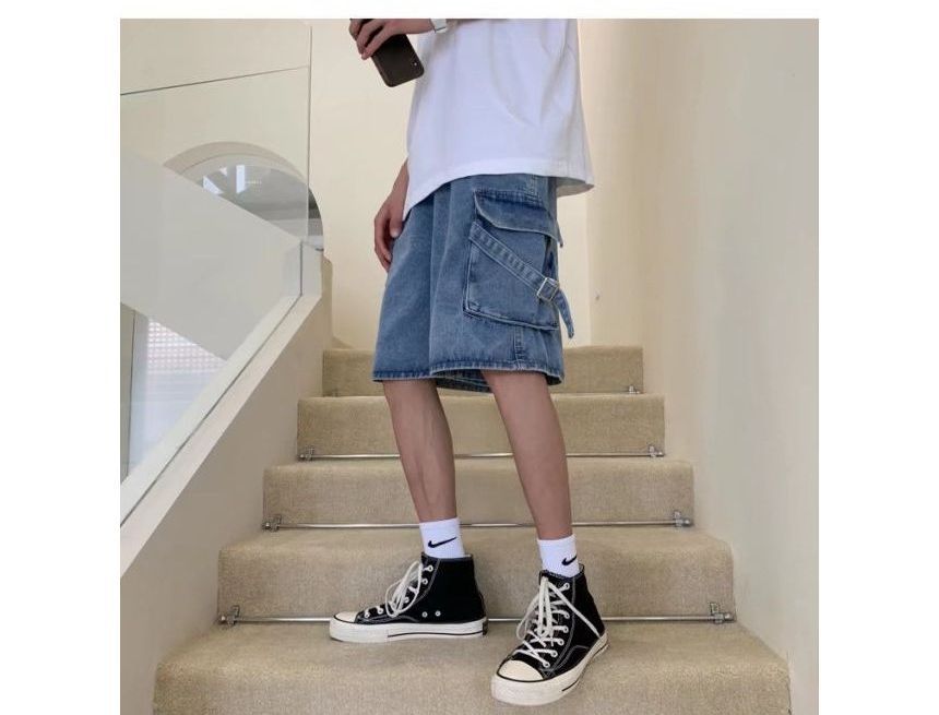 DuckleBeam - Mid Rise Washed Denim Cargo Shorts