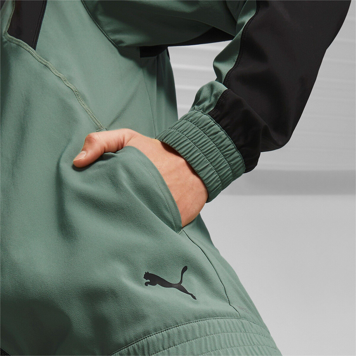PUMA<br>Suéter esportivo com zíper frontal completo 523859