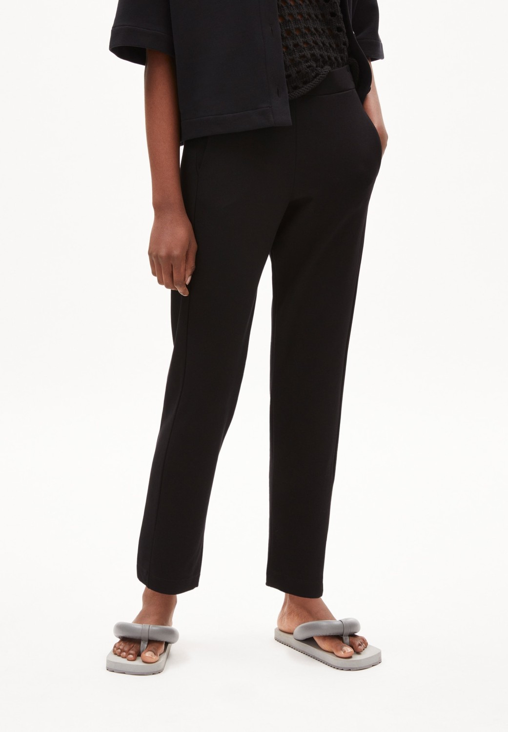 Armedangels Stoffhose Magdaalena Black