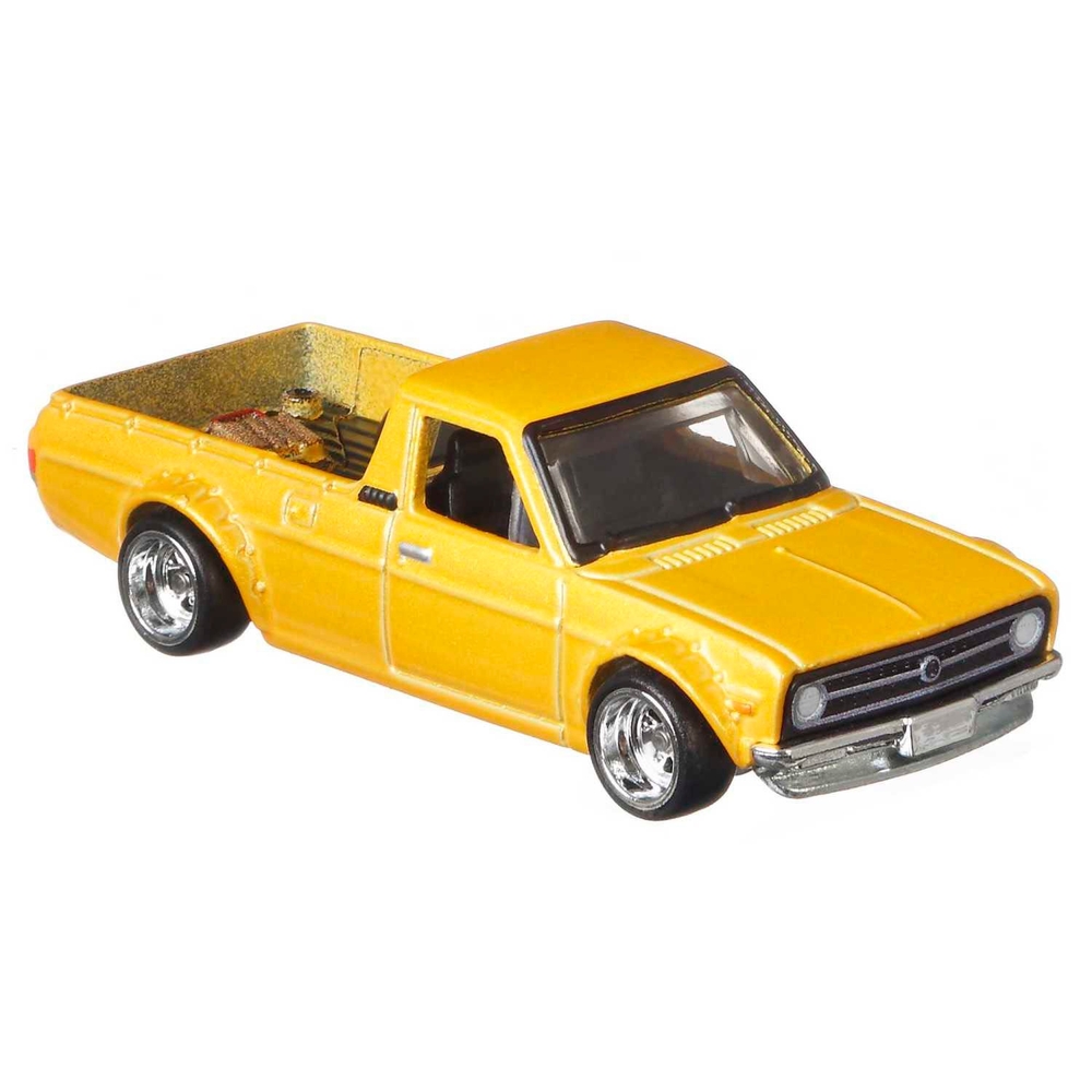 Hot Wheels Premium Car Culture: Datsun Sunny B121 Modellauto im Maßstab 1:64 aus Druckguss