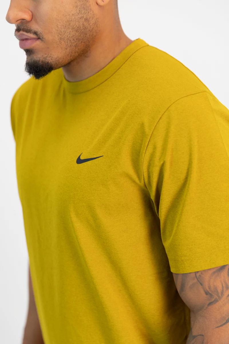 Nike Dri-FIT UV Hyverse Herren T-Shirt