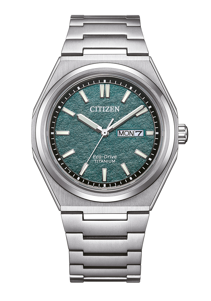 Citizen Eco Drive Super Titanium Day Date AW0130-85XE