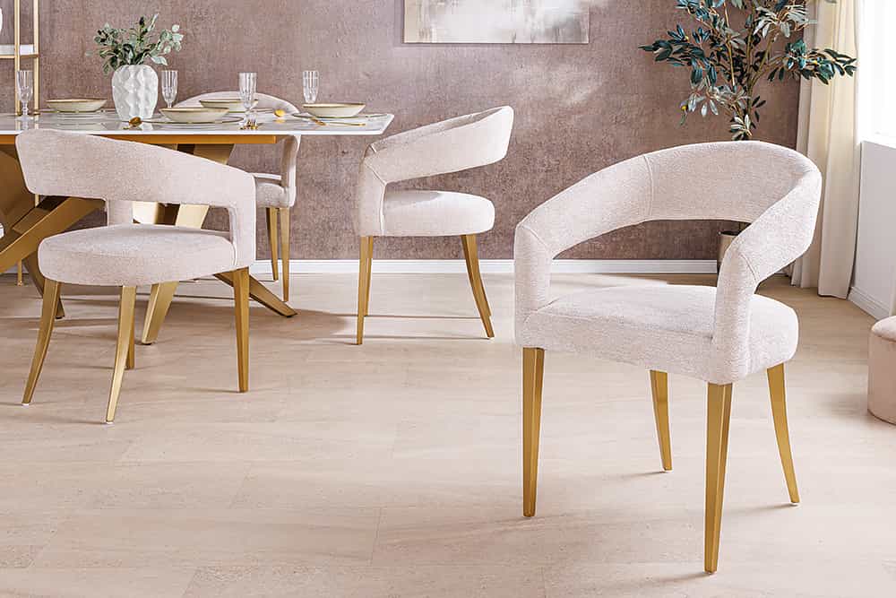 Skandinavischer Stuhl BOUTIQUE beige Strukturstoff brushed champagner gold Metall