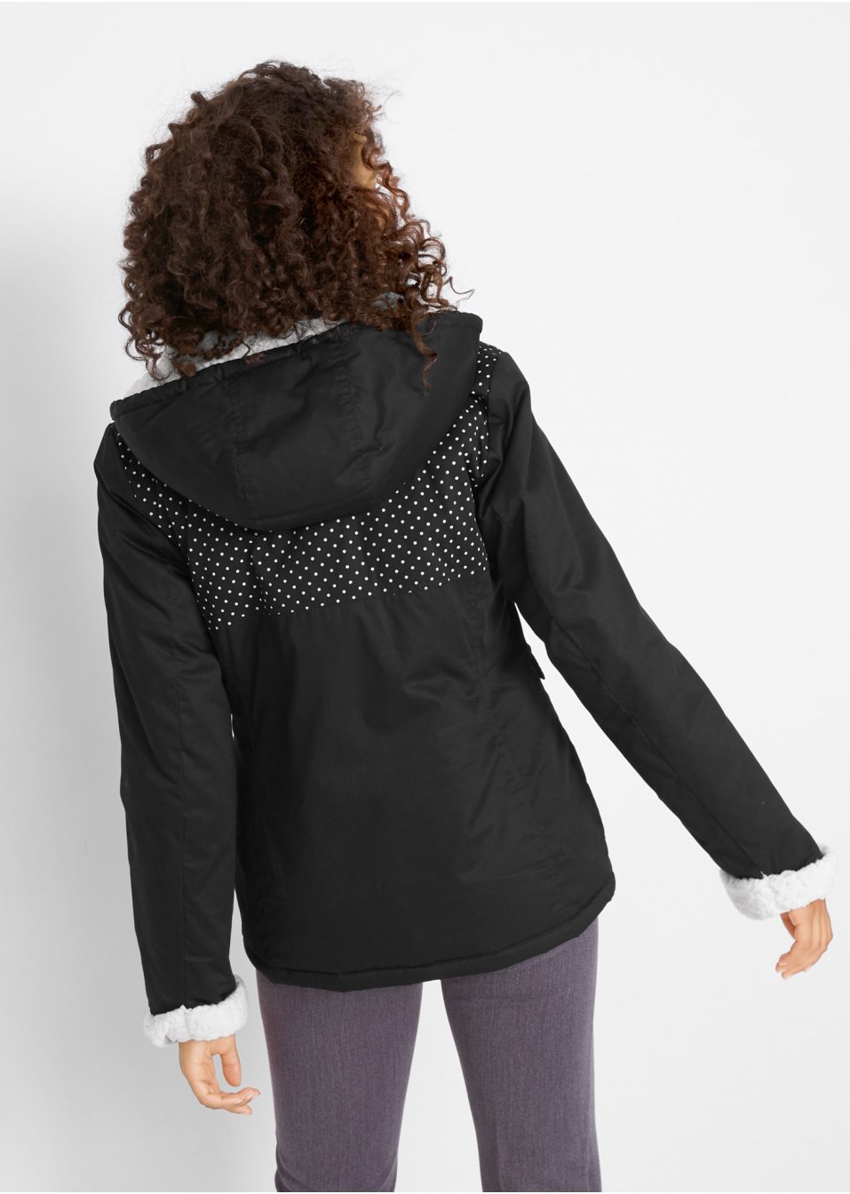 Veste avec capuche en maille peluche