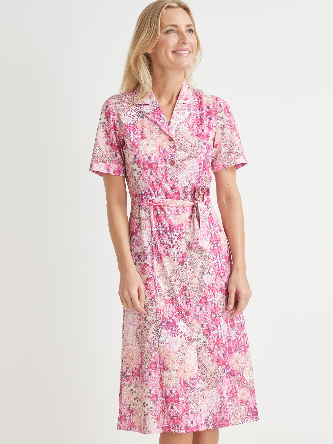 Robe classique toute boutonnée