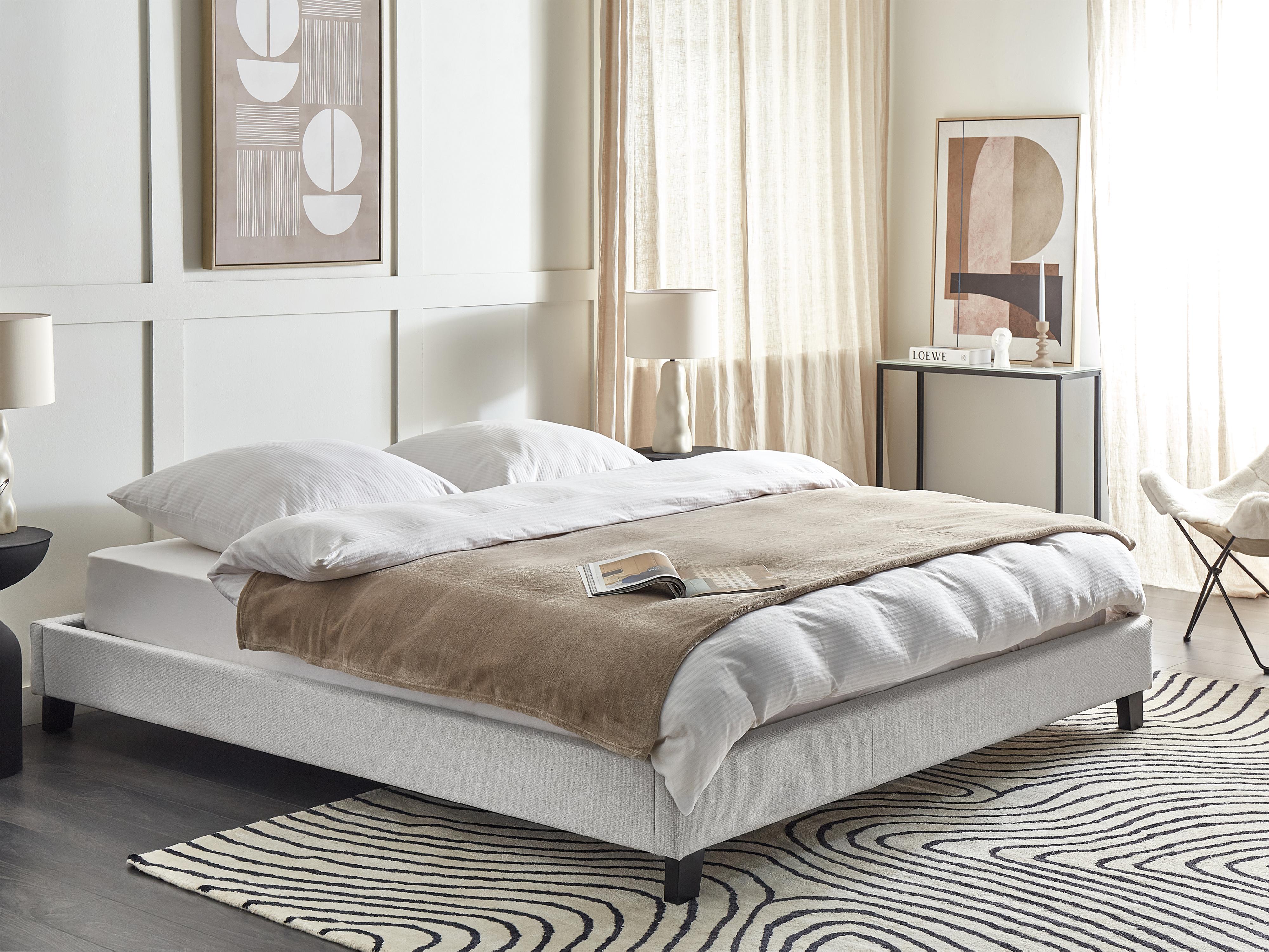 Bed zonder hoofdbord Stof ROANNE 180 x 200 cm Lichtgrijs