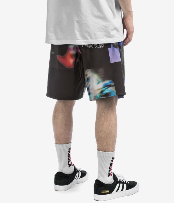 Vans x Quasi Window Elastic Shorts (black)