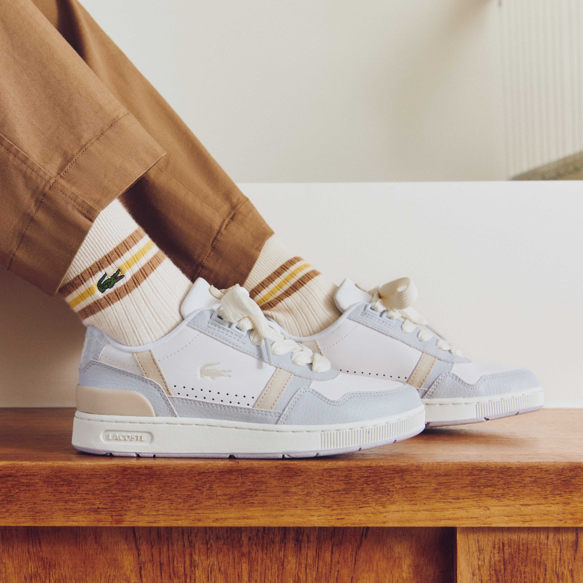 Sneakers T-Clip femme en cuir avec monogramme Sneakers - Blanc - Lacoste - Femme
