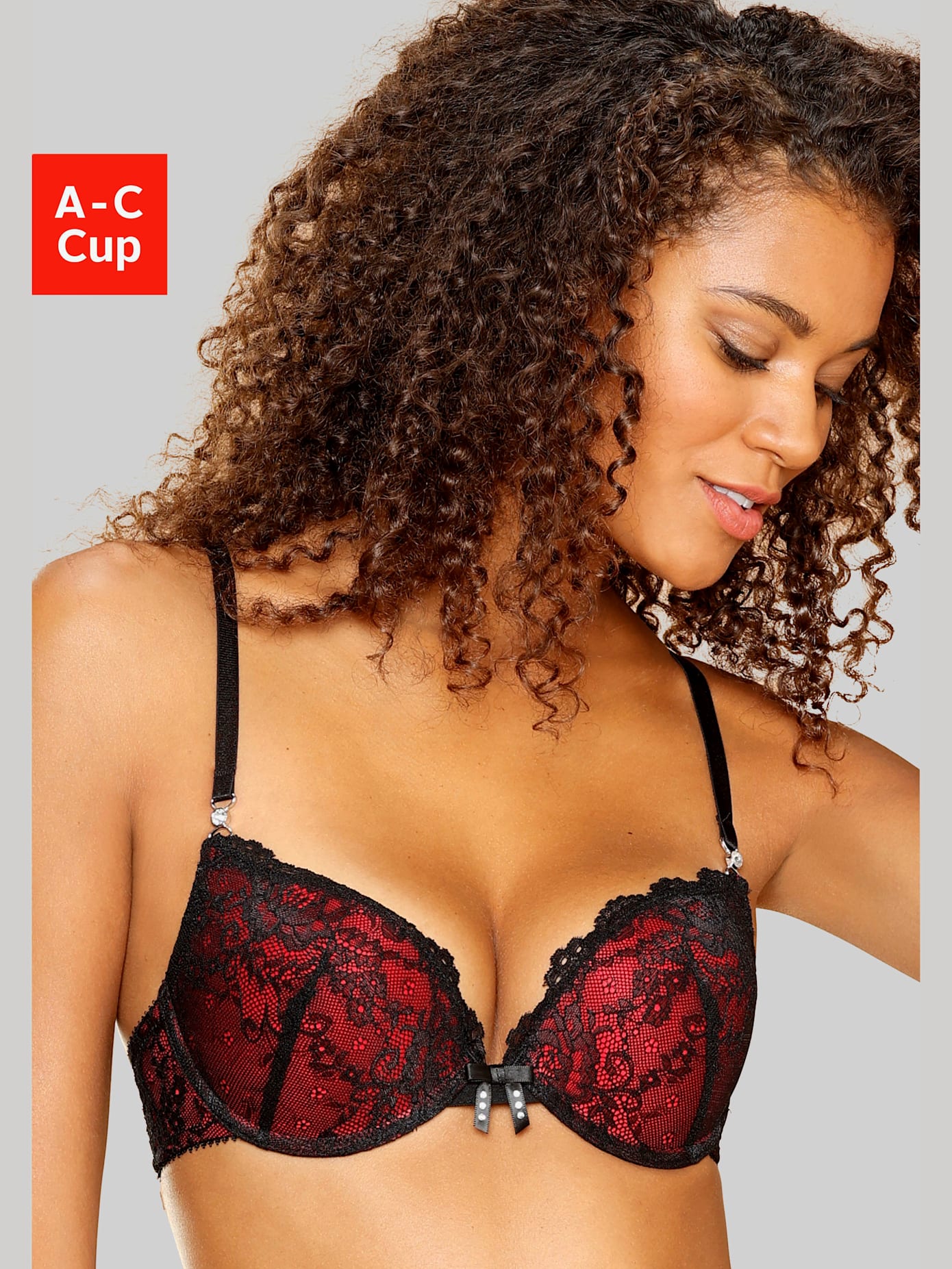 Soutien-gorge féminin super push-up avec coussinets très épais intégrés