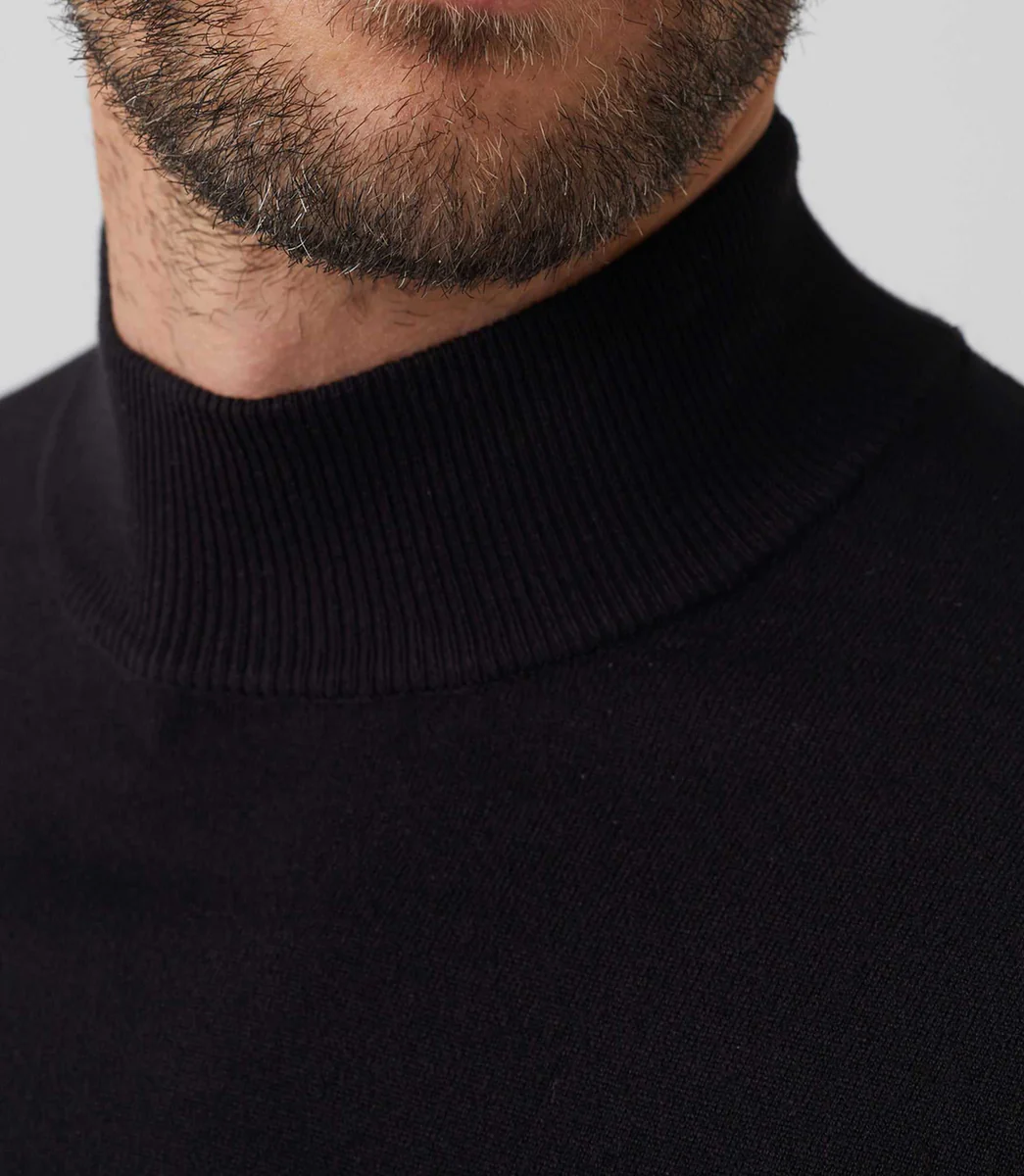 Pull col montant noir 