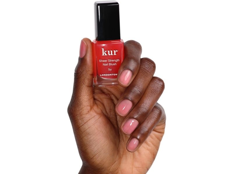 Londontown Nagelpfleger Poppy Poppy Natürliches, getöntes Nagelrouge stärkt und pflegt die Nägel
