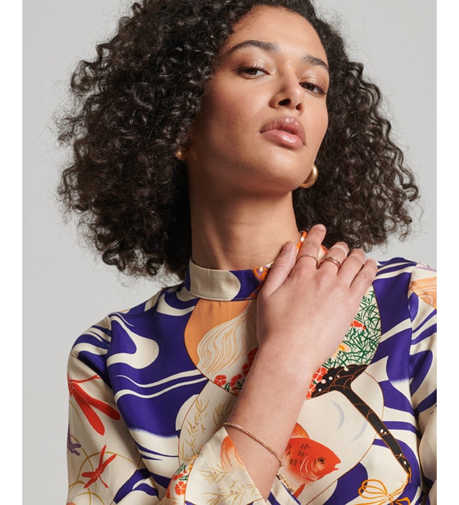 Vestido curto de manga comprida com estampa azul da Superdry