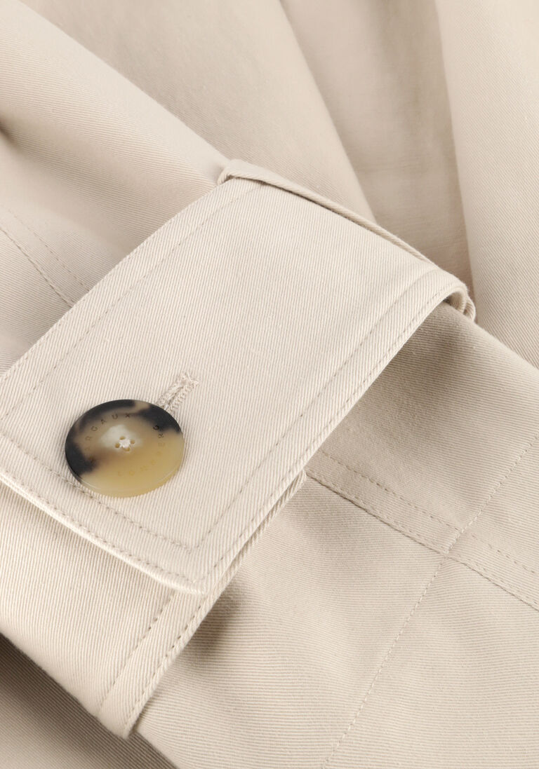 ecru margaux lonnberg trenchcoats twiggy manteau